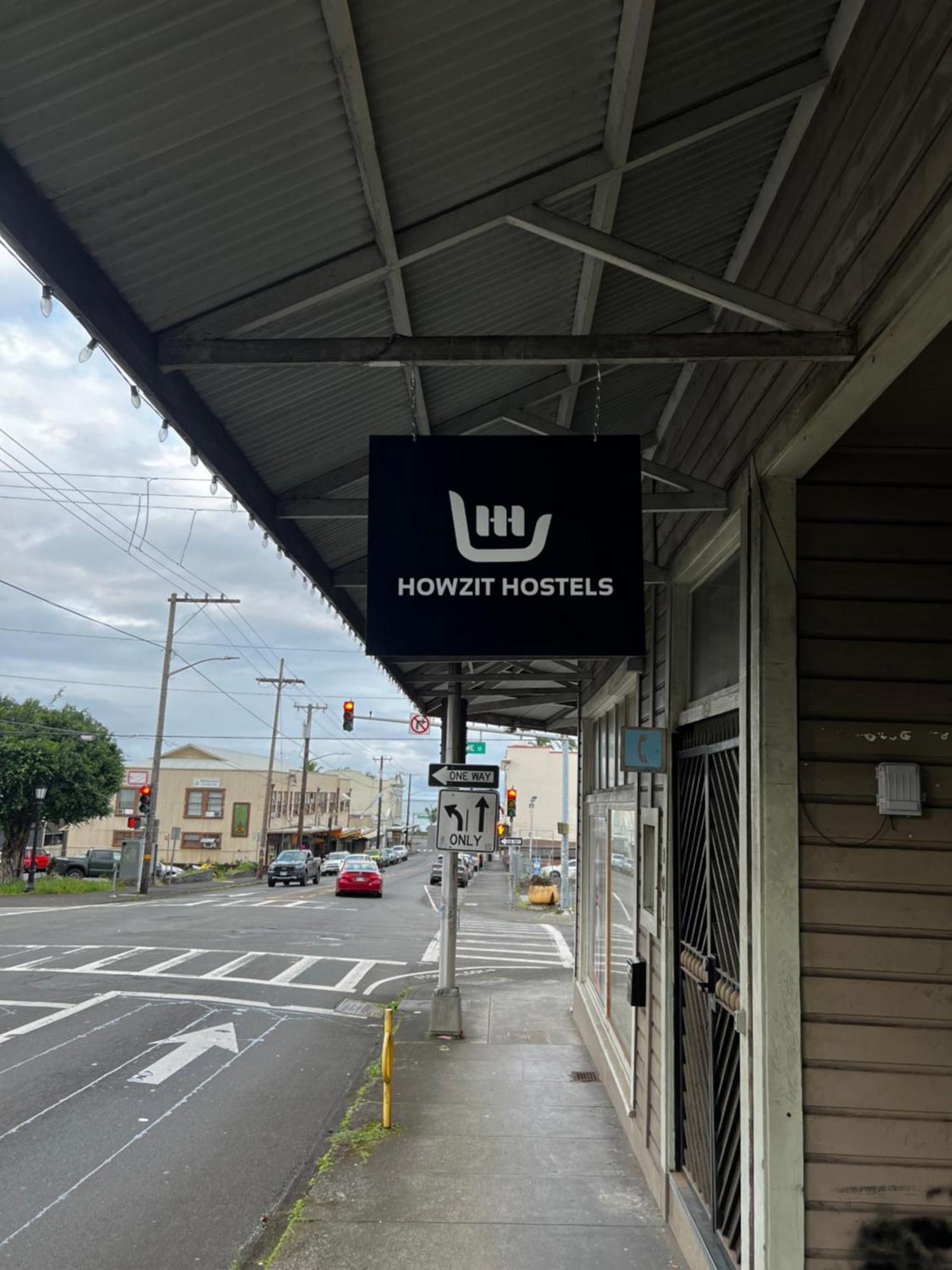 Howzit Hostels Hawaii Hilo Exterior photo